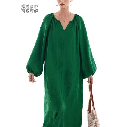 连衣裙长裙2025春夏新款女休闲宽松茧型灯笼袖松弛风气质海边绿色