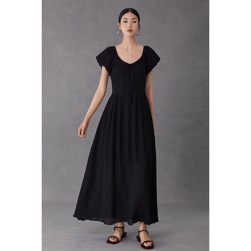CR黑色短袖一字领连衣裙长裙