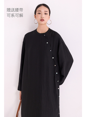 新中式简约风黑色连衣裙连身裙女长袖宽松通勤松弛感斜襟纽扣长裙