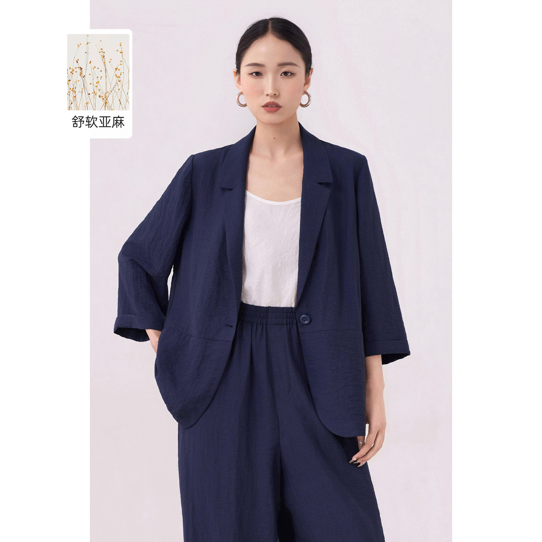 亚麻西装外套女薄款七分袖高级蓝图片