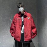 红色