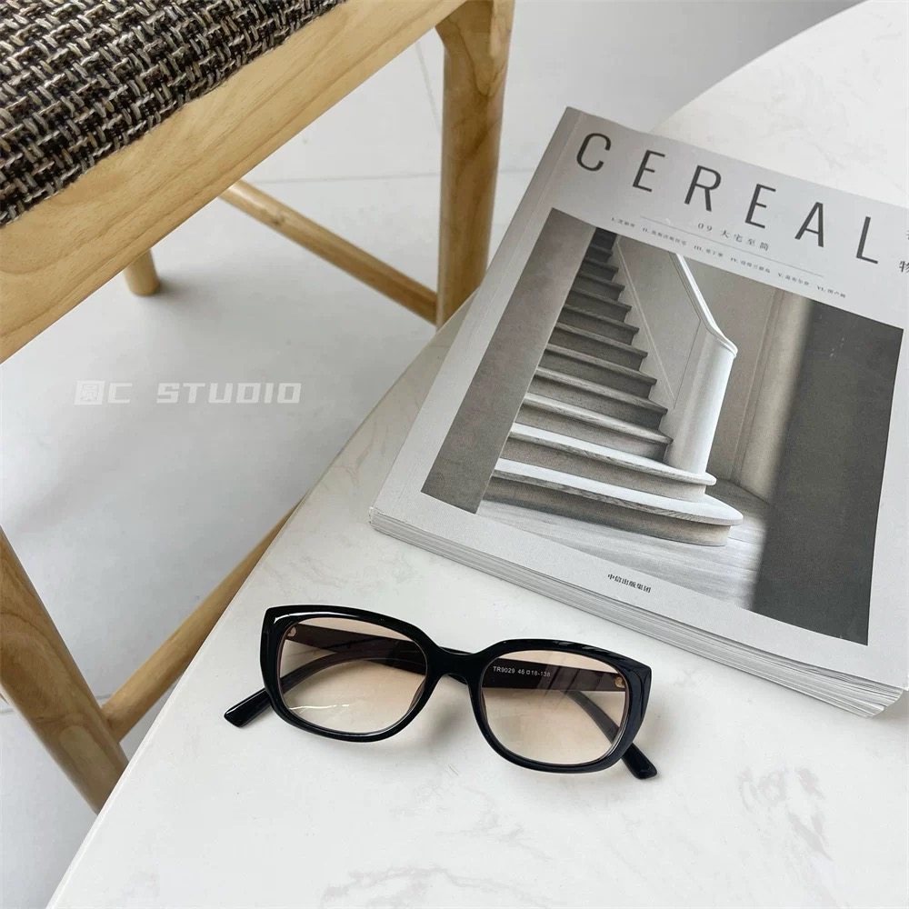 欧美复古方形猫眼墨镜女时髦高级感TR黑框防紫外线太阳镜男潮近视