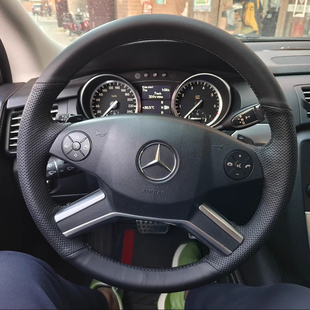 通用R400汽车 专用奔驰R级R300R320方向盘套R500手缝真皮R350四季