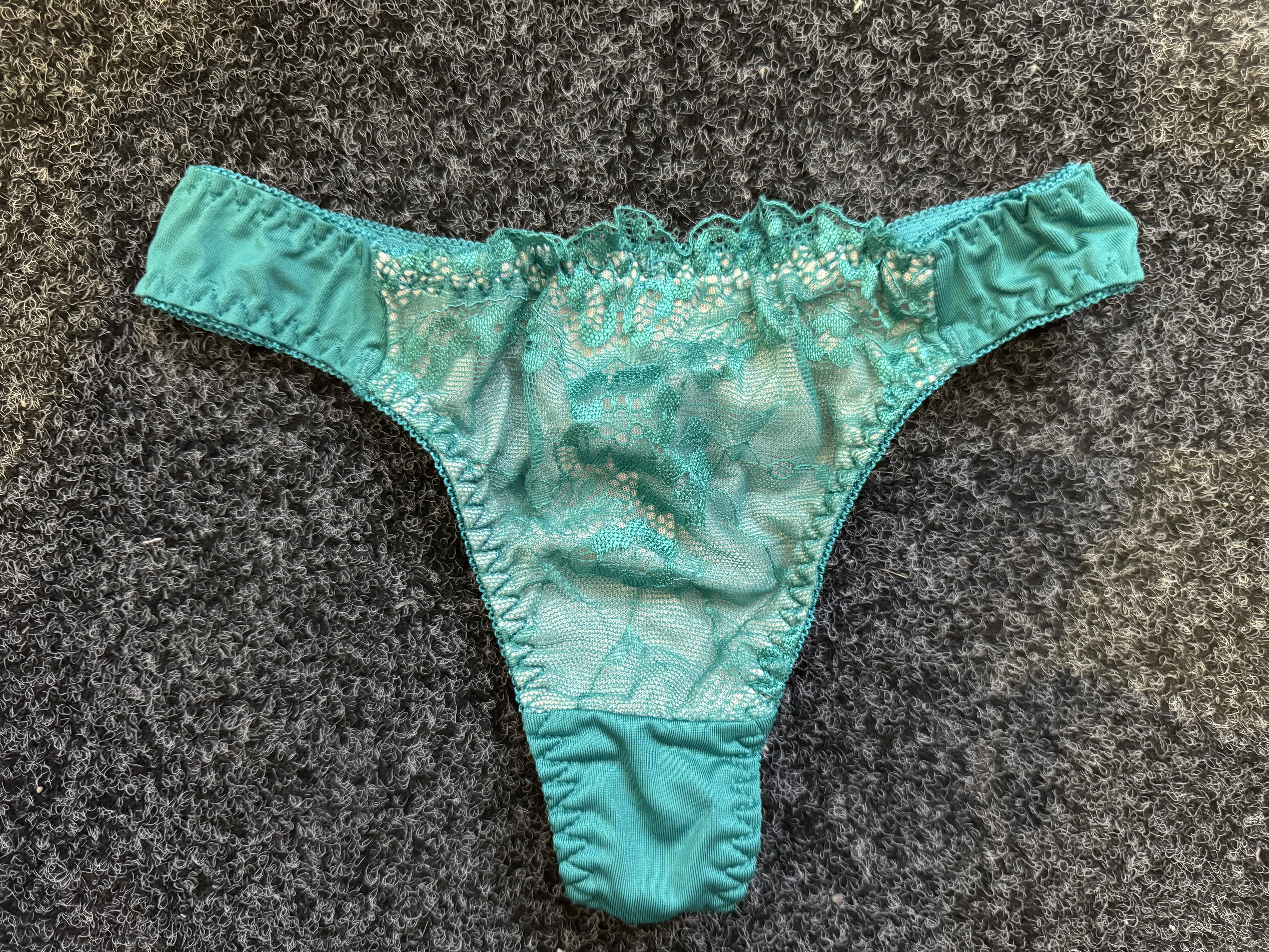 外 高品 祖母绿高叉性感精致奢华刺绣蕾丝女低腰内裤小码75-115斤,女士内衣/男士内衣/家居服,女丁字裤,淘宝优惠券,粉丝福利购,淘宝优惠卷