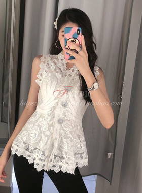 2019春夏新款白色V领修身钻扣无袖上衣女2019早春新款蕾丝衫G0302