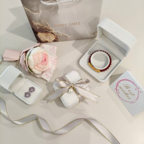 【新品】编织玫瑰花饰品礼盒套装戒指项链手镯手串盒圣诞礼物