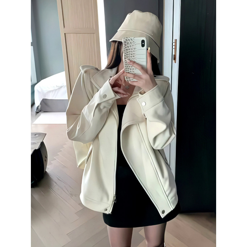 白色皮衣外套女早秋设计感休闲宽松大码轻奢气质洋气机车夹克百搭