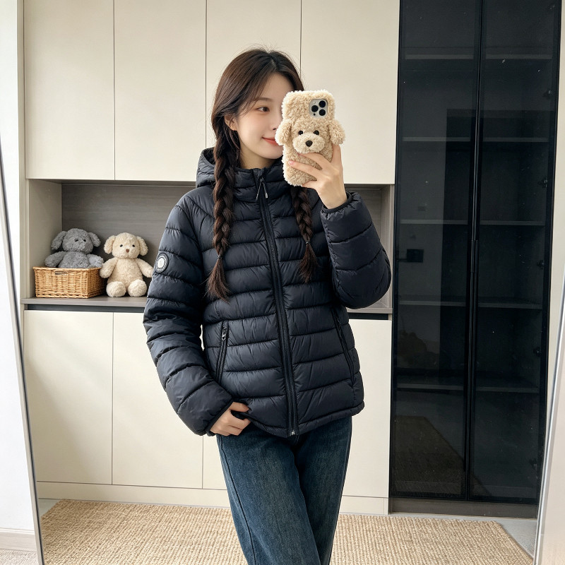 欧货排骨服秋冬设计感连帽轻薄款保暖防寒休闲小个子棉服外套女潮