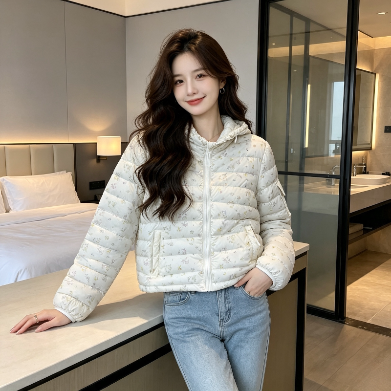 小碎花秋冬小个子休闲百搭轻薄款保暖连帽排骨服棉衣外套女洋气潮