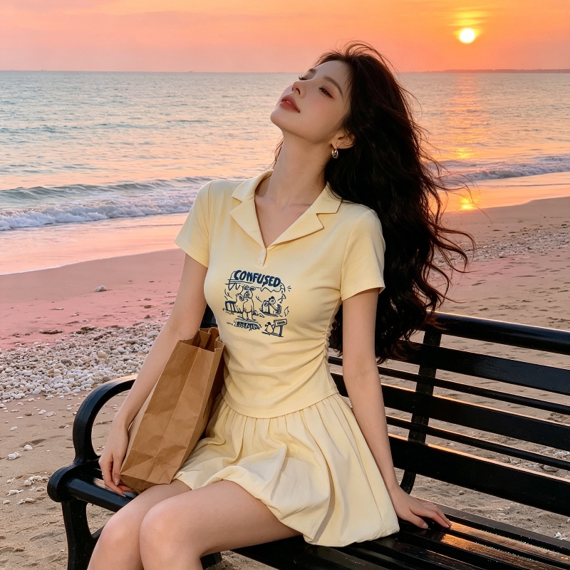 奶黄色温柔风设计感Polo衫掐腰正肩修身显瘦短款T恤上衣女小飞袖