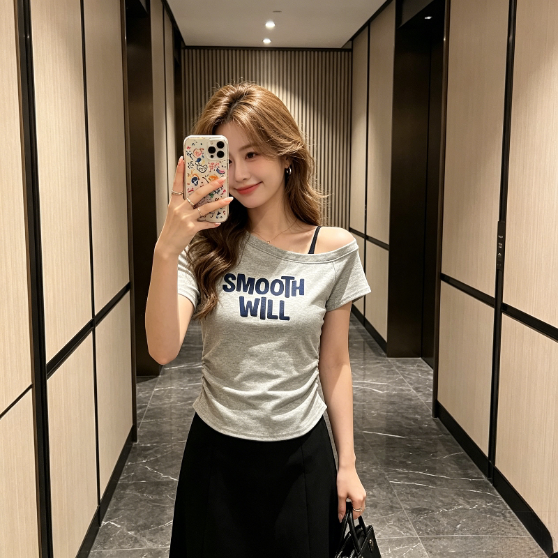 欧货气质露肩吊带设计感假两件短袖T恤女洋气掐腰修身显瘦上衣潮