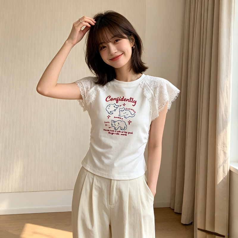 夏季休闲减龄猫咪印花T恤女蕾丝小飞袖短款收腰百搭日常通勤上衣