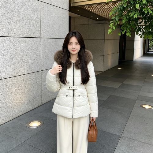 温柔风大毛领连帽轻奢设计感收腰显瘦小个子加厚保暖棉服外套女潮