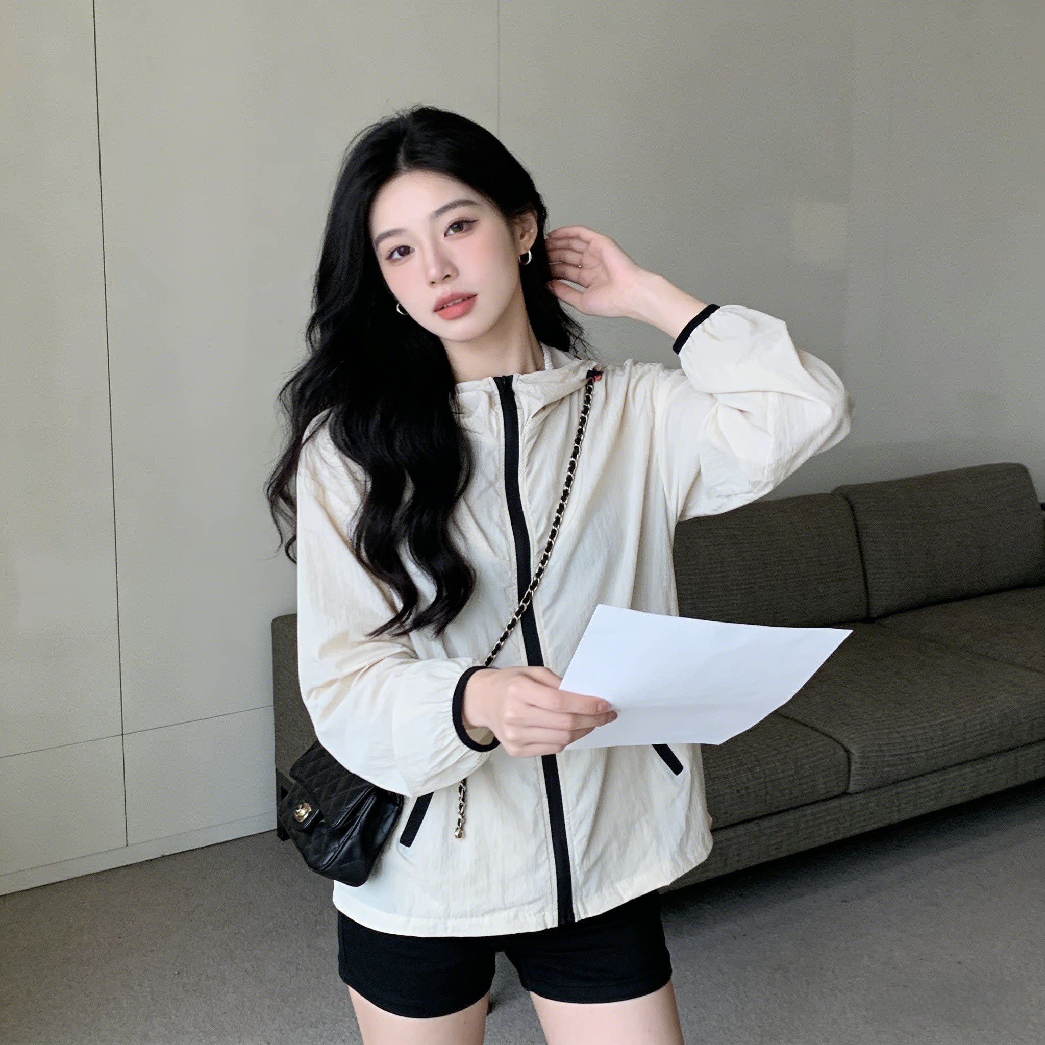 薄款冰丝设计感连帽宽松大码夏季透气防晒衣外套女小个子空调罩衫