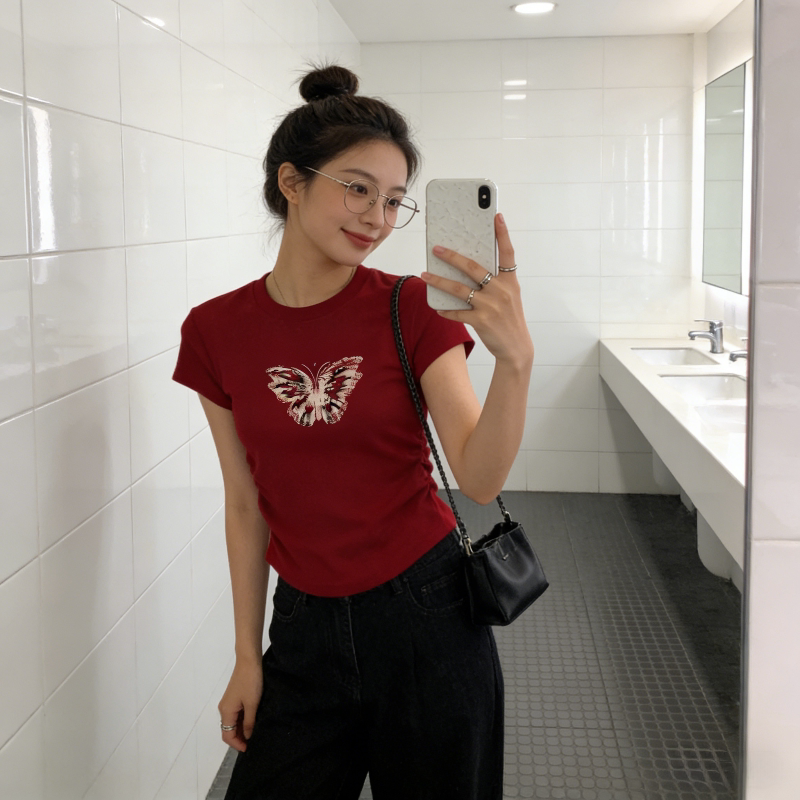 红色短款设计感抽褶修身显瘦小个子洋气百搭正肩短袖T恤女潮上衣