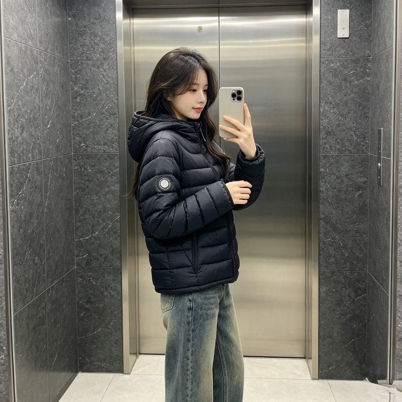 欧货轻薄连帽保暖防寒秋冬排骨服外套女休闲小个子百搭棉服气质潮