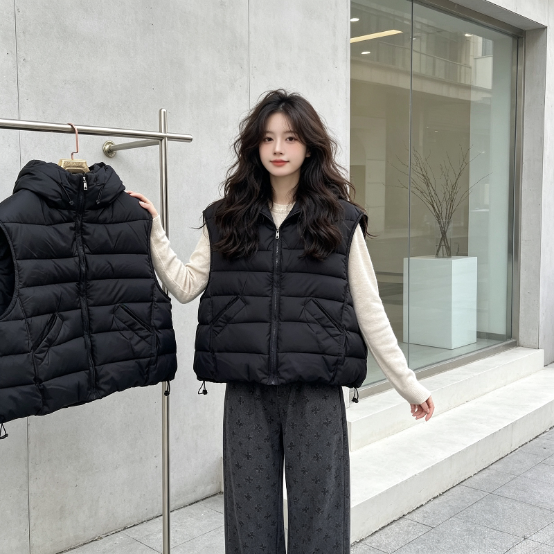 欧货秋冬设计感连帽宽松大码小个子慵懒风无袖坎肩棉服马夹外套女