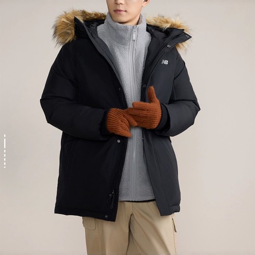 New Balance  NB 冬男长款毛领连帽保暖时尚羽绒服外套 AMJ43358