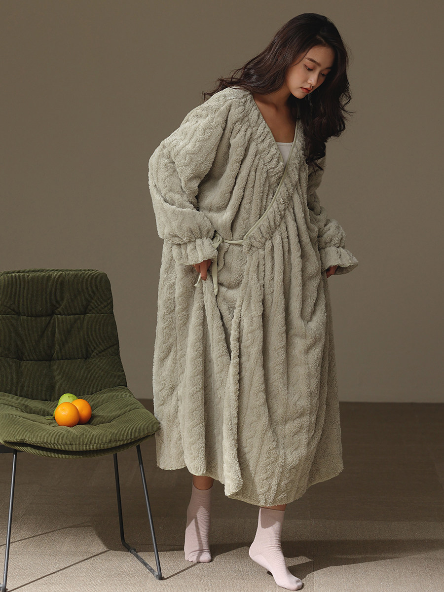 THICKENED AND FLEECE PAJAMAS WOMENS WINTER CORAL-FLEECE AUTUMN AND WINTER LONG PLUSH KIMONO DRESSING GOWNS DRESSING GOWNS NIGHTDRESSES NIGHTDRESSES