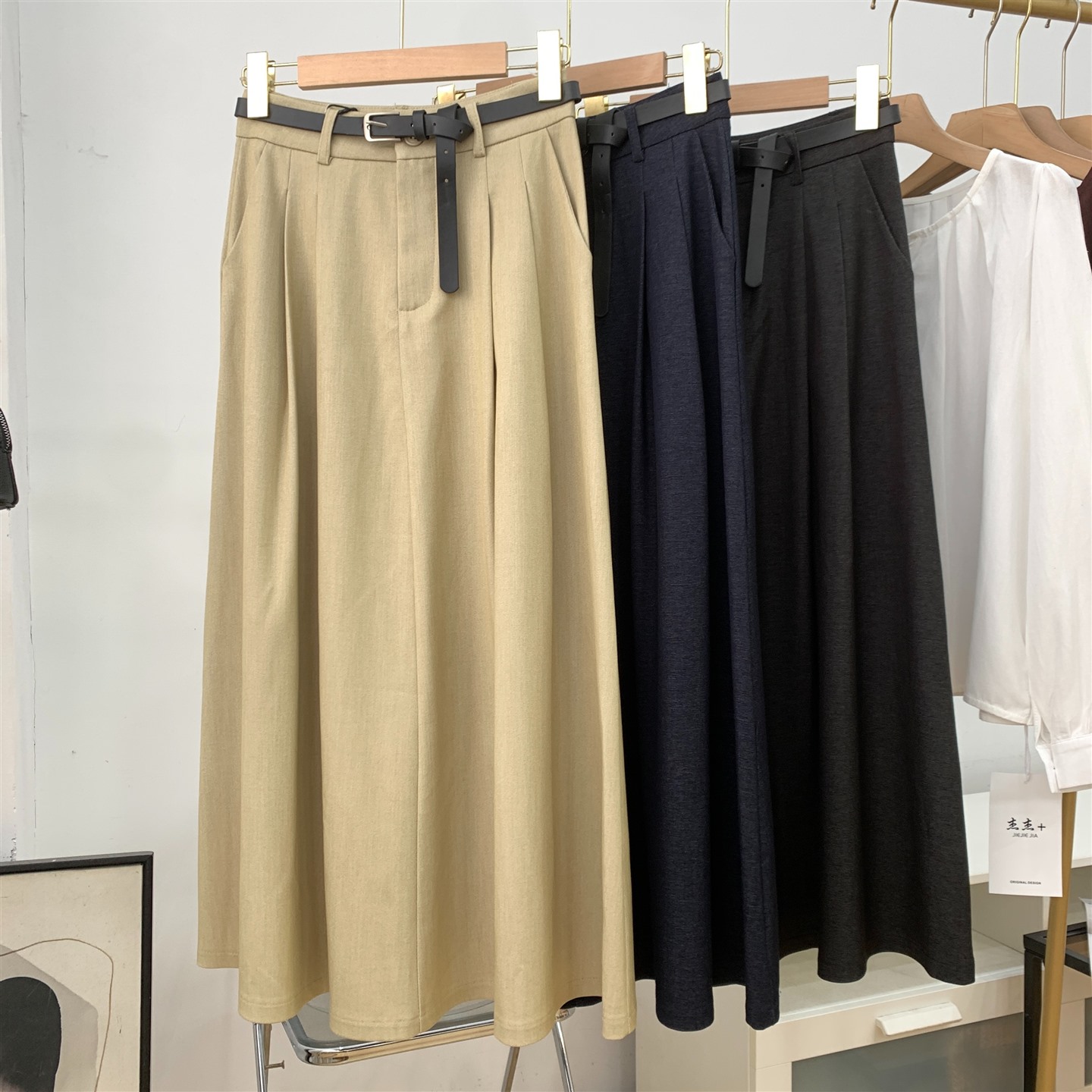 半身裙2025秋季新款纯色宽松高腰显瘦休闲百搭中长裙J#5