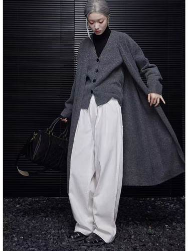 秋冬新款法式慵懒风排扣针织背心+中长款羊绒开衫毛