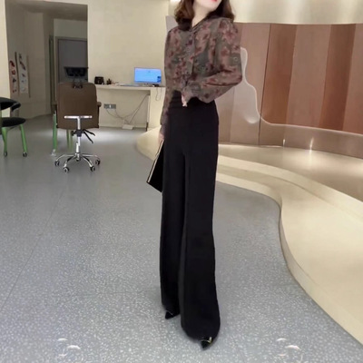 今年流行特惠25883新大爱美依缘2025秋季新款港风碎花衬衫高腰阔