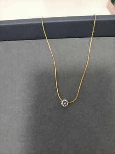 在你的锁骨闪闪发光日韩极简单钻细锁骨链钛钢镀18K金项链不掉色