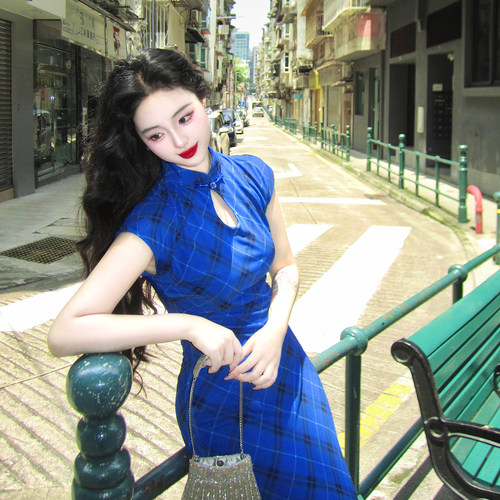 麓津自制《港岛蓝》复古弹力格纹复古港风少女优雅宝蓝色旗袍裙子