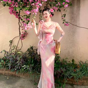 麓津自制 优雅氛围连衣裙子 粉娇芍药 斜裁粉色印花荡领两穿无袖