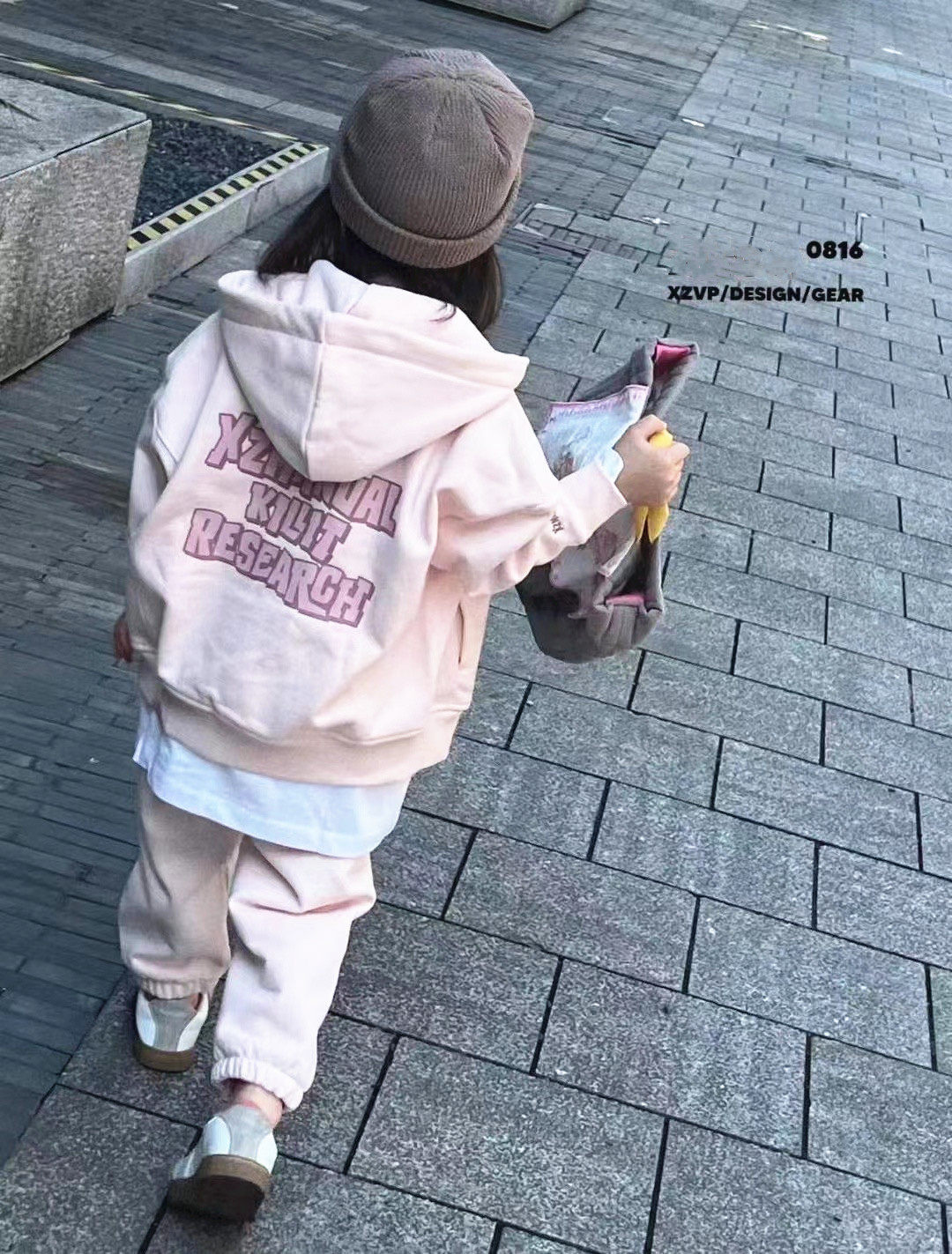 韩国童装25冬款男女中大童潮牌XZ家印花加绒套装儿童运动服可亲子