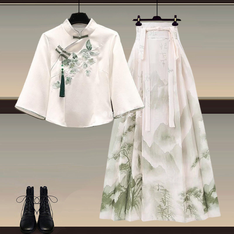 黁白薄荷绿新中式古风连衣裙女夏季新款风汉服上衣马面裙套装