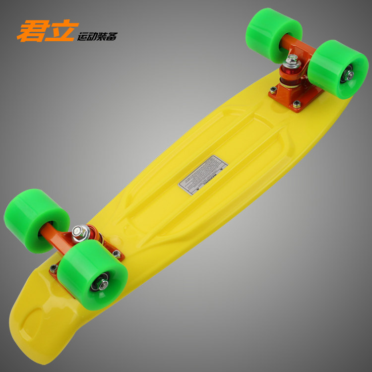 Skateboard pour homme femme enfant - Ref 2596192 Image 3