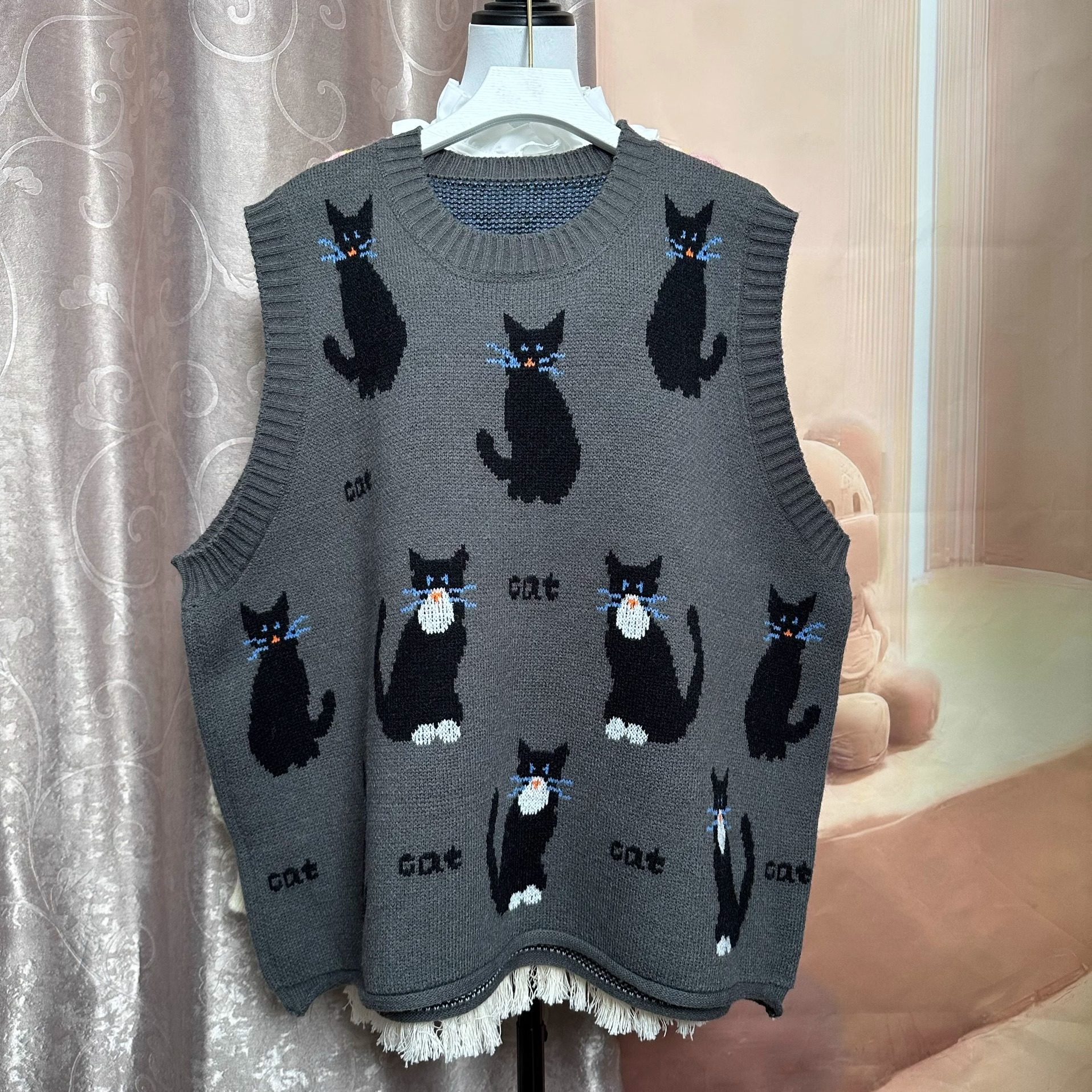 针织马甲猫咪提花宽松大码日系文艺森系复古百搭显瘦减龄百搭