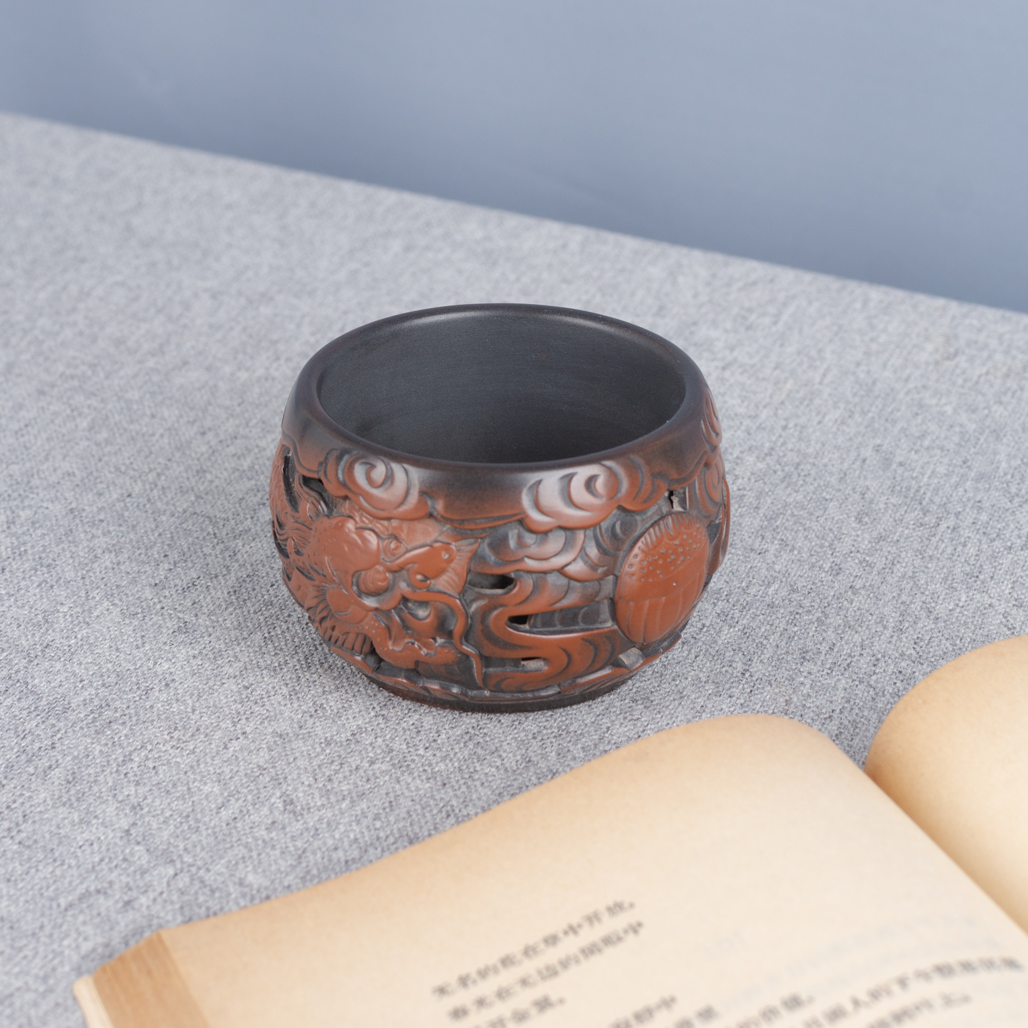 钦州坭兴陶集「张振和双层龙杯」 省级大师精品 纯手工窑变茶杯
