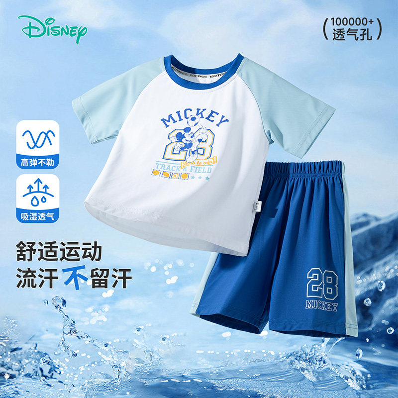迪士尼童装夏季男童米奇印花短袖套装轻薄运动休闲T恤短裤两件套