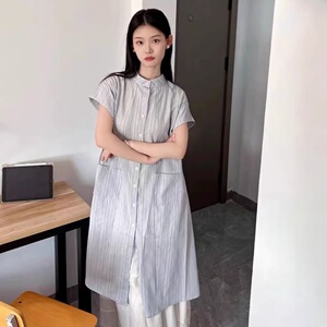 夏季2026新款蓝色衬衫连衣裙子女韩系独特绝美宽松海边叠穿长裙子