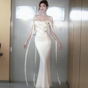 陈都灵同款 一字肩珠链飘带鱼尾连衣裙收腰显瘦晚礼服包臀裙女 法式