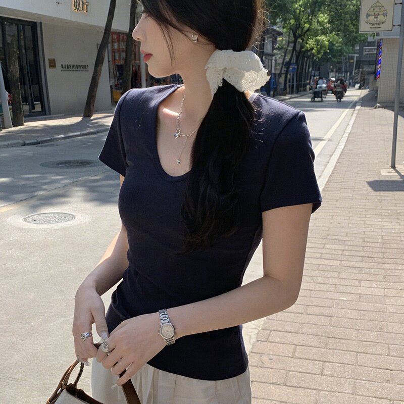 2026新款夏季修身正肩u领短袖t恤女显瘦内搭棉打底极简风白色上衣