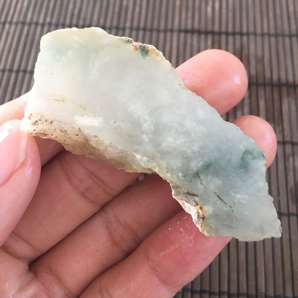 缅甸天然翡翠原石毛料 老坑糯化淡蓝花片料腾冲老料翡翠 41g