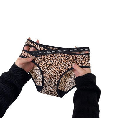 狂野豹纹组合少女大码中腰内裤