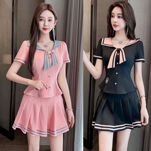 纯欲风新款足疗足浴店校园风时尚百褶裙显瘦夜总店柔式技师连衣裙