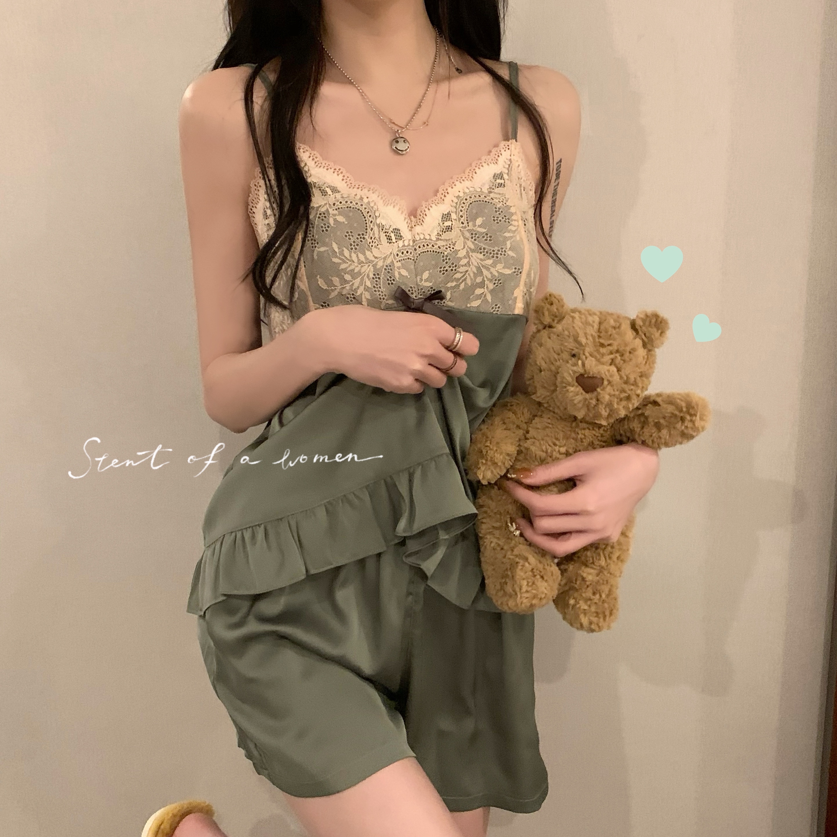 Real shooting real price silk slip suspender lace court sexy suspender vest suit home clothes pajamas