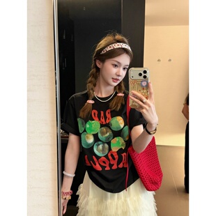 咬一口青苹果 百搭减龄T恤女 设计感春夏时尚