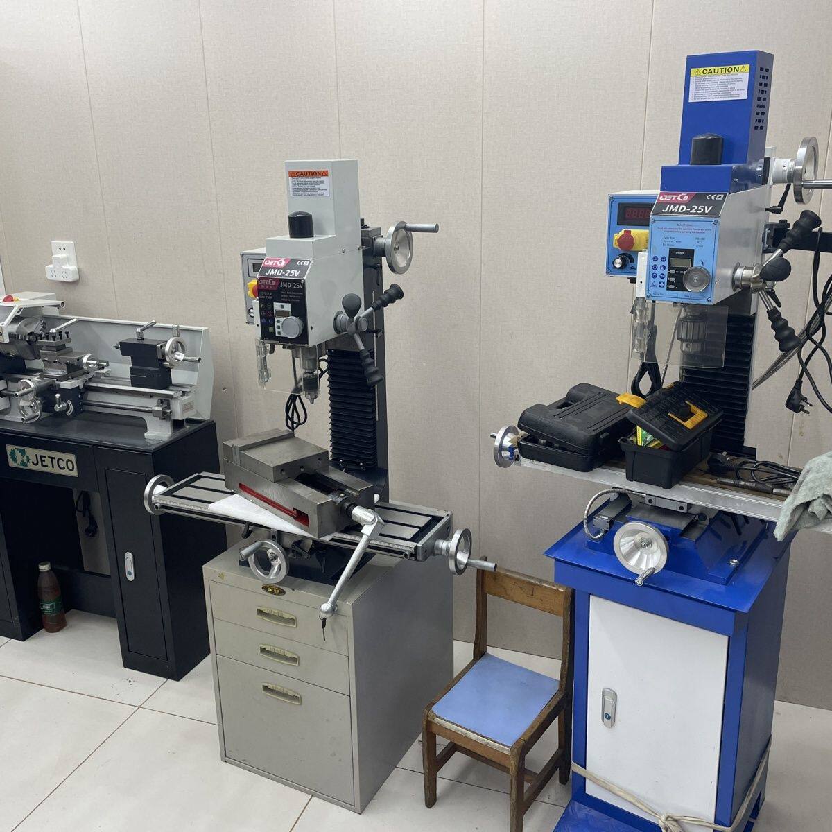 微型钻铣车床家用金属加工小型钻铣床台钻车床220铣床