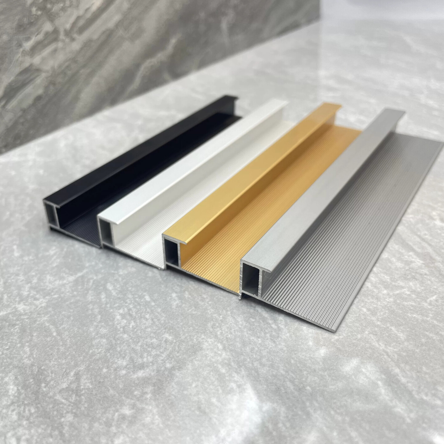 瓷砖上墙防脱落扣条背景墙木板墙上墙防脱落工字条压边条封边条