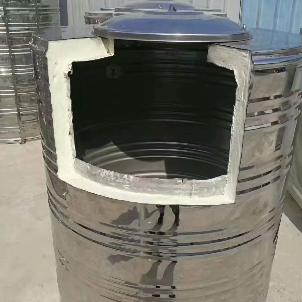 双层太阳能保温水箱室外储水桶防寒冬天室外防冻储水罐专用大容量