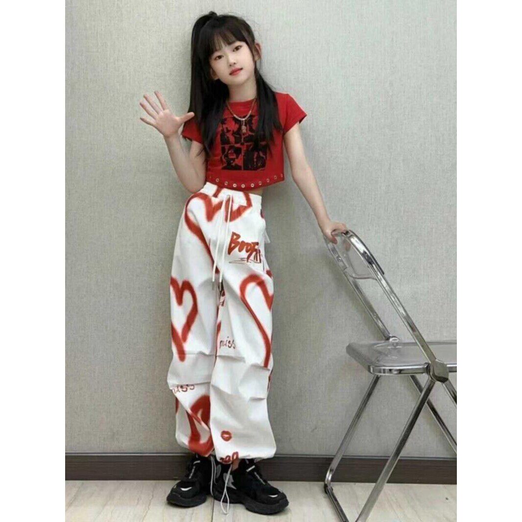 儿童爵士舞蹈服爱心涂鸦休闲裤套装女孩炫酷炸街走秀表演服街舞服