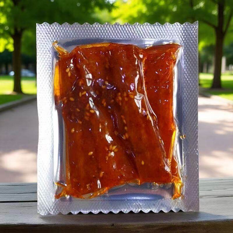 华兴和-肉松手撕素牛肉辣条老妈素牛肉条加芝麻香辣小包即食零食