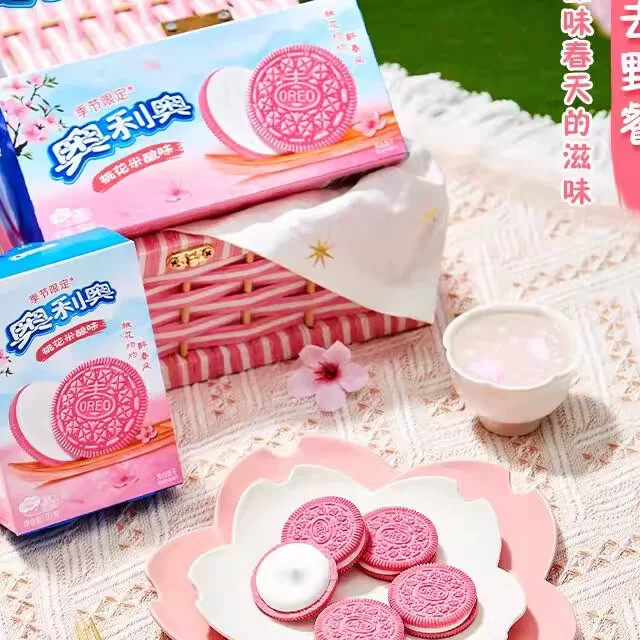 ¥奥利奥杨枝甘露夹心饼干樱桃花米酿黄粉色蛋糕烘焙零食送女友礼