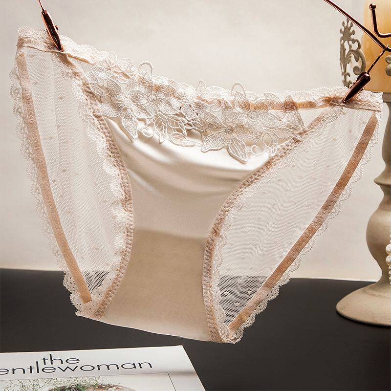 欧美性感时尚缎面蕾丝内裤女立体绣花镂空无痕透明诱惑女士三角裤